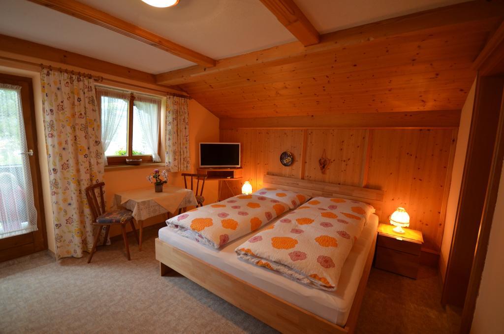 Apartament Gaestehaus Friedl Kirchberg in Tirol Pokój zdjęcie